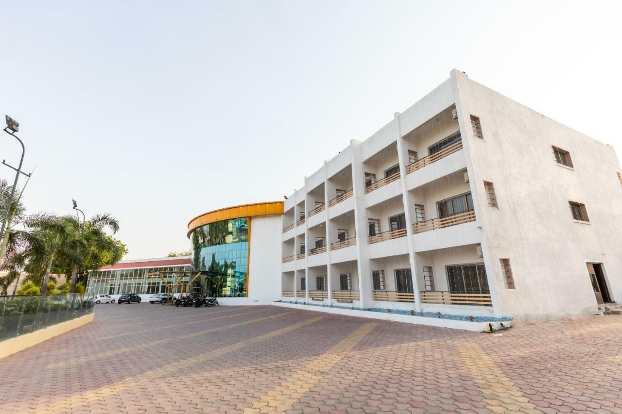 Oyo 42910 Hotel Rudra Palace Ratlām 外观 照片