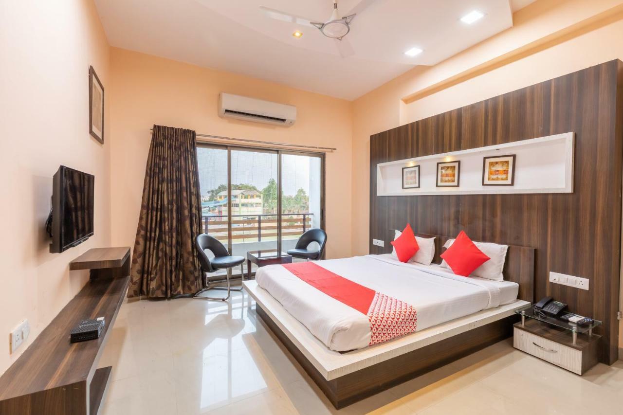 Oyo 42910 Hotel Rudra Palace Ratlām 外观 照片