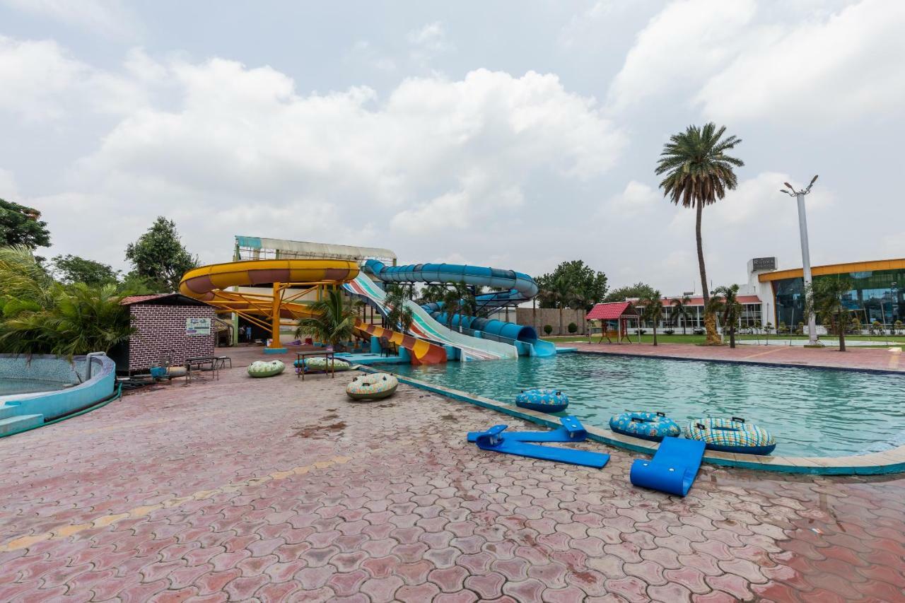 Oyo 42910 Hotel Rudra Palace Ratlām 外观 照片
