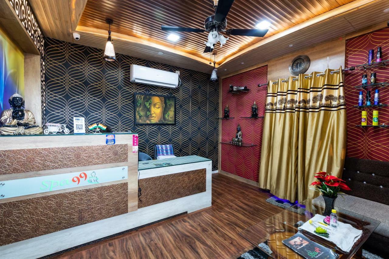 Oyo 42910 Hotel Rudra Palace Ratlām 外观 照片